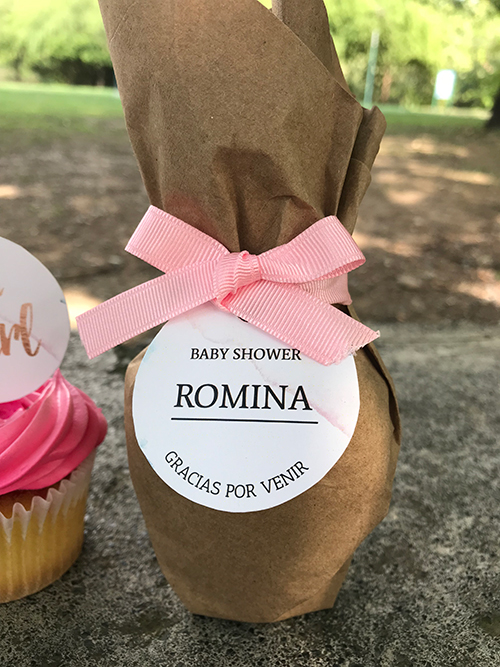 Regalo con Tarjeta de Agradecimiento